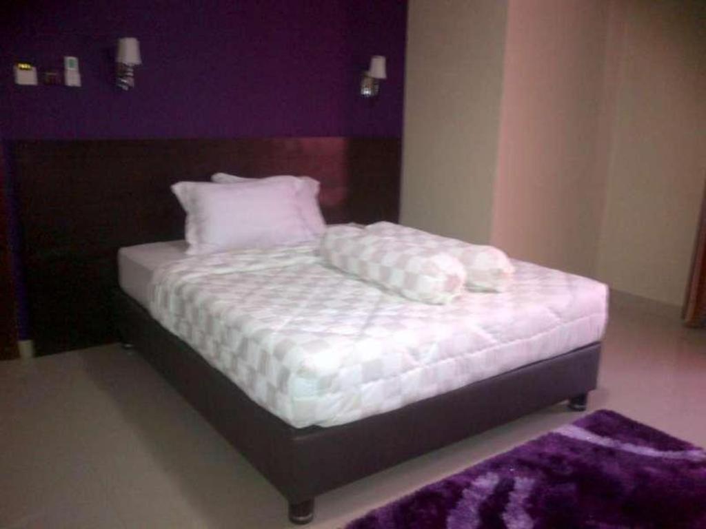 Erin Int Hotel มากาซาร์ ภายนอก รูปภาพ