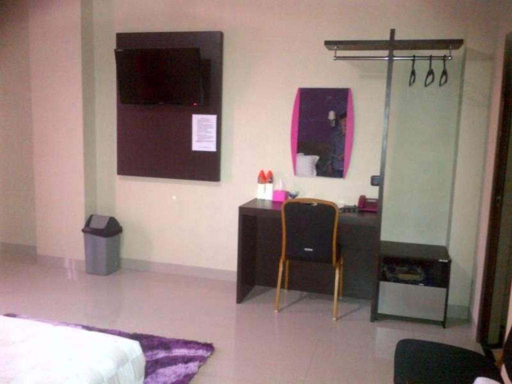 Erin Int Hotel มากาซาร์ ภายนอก รูปภาพ