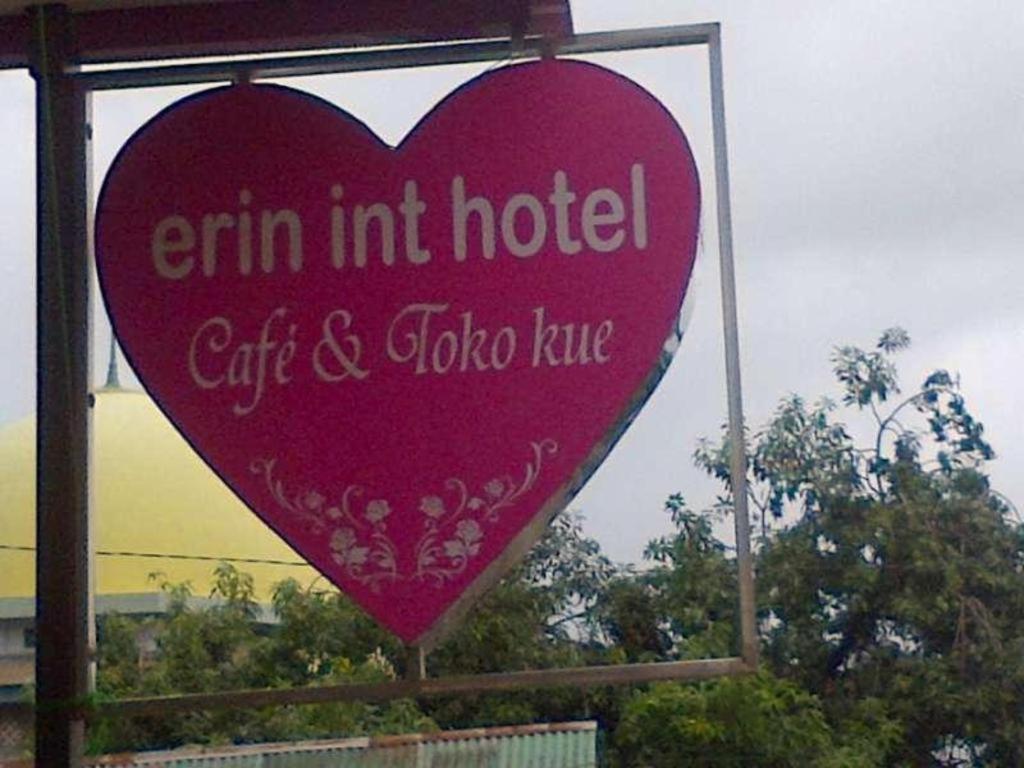 Erin Int Hotel มากาซาร์ ภายนอก รูปภาพ